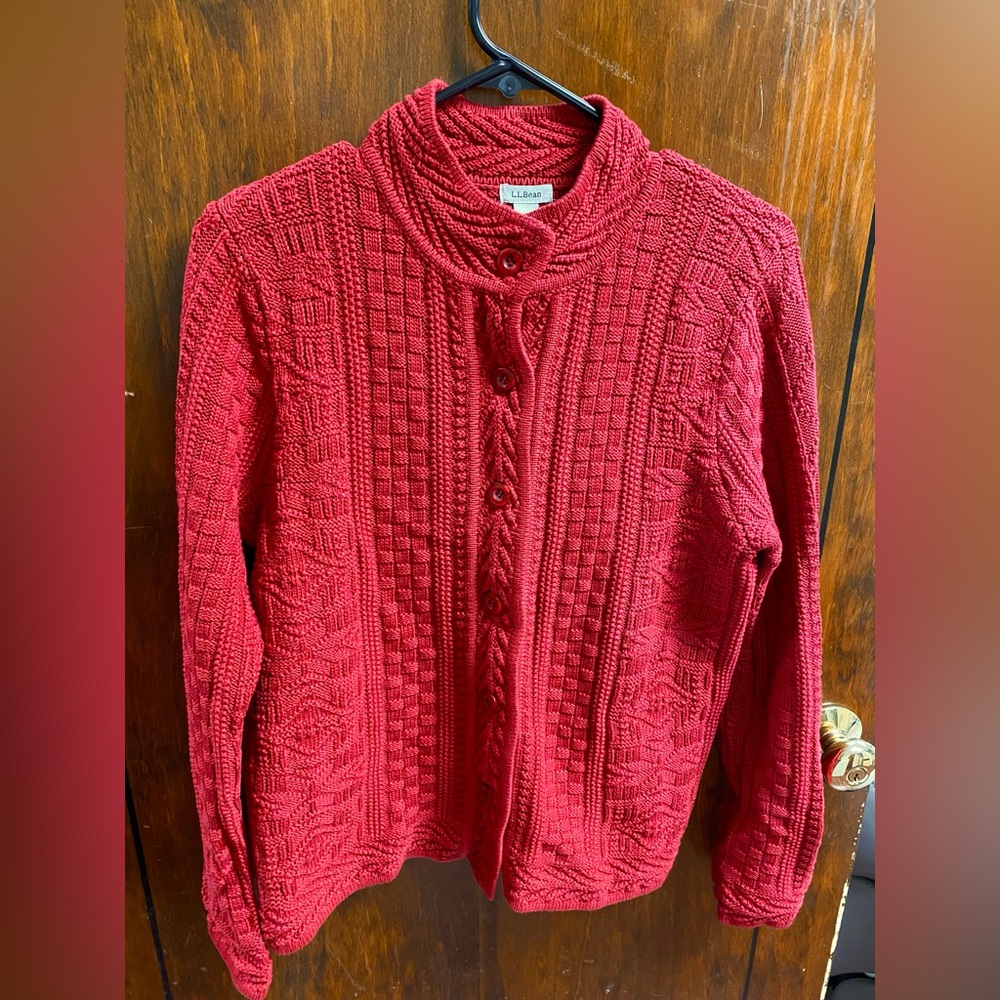 L.L.Bean Womens Red Button Up Chunky Knit Cardigan Size Medium
